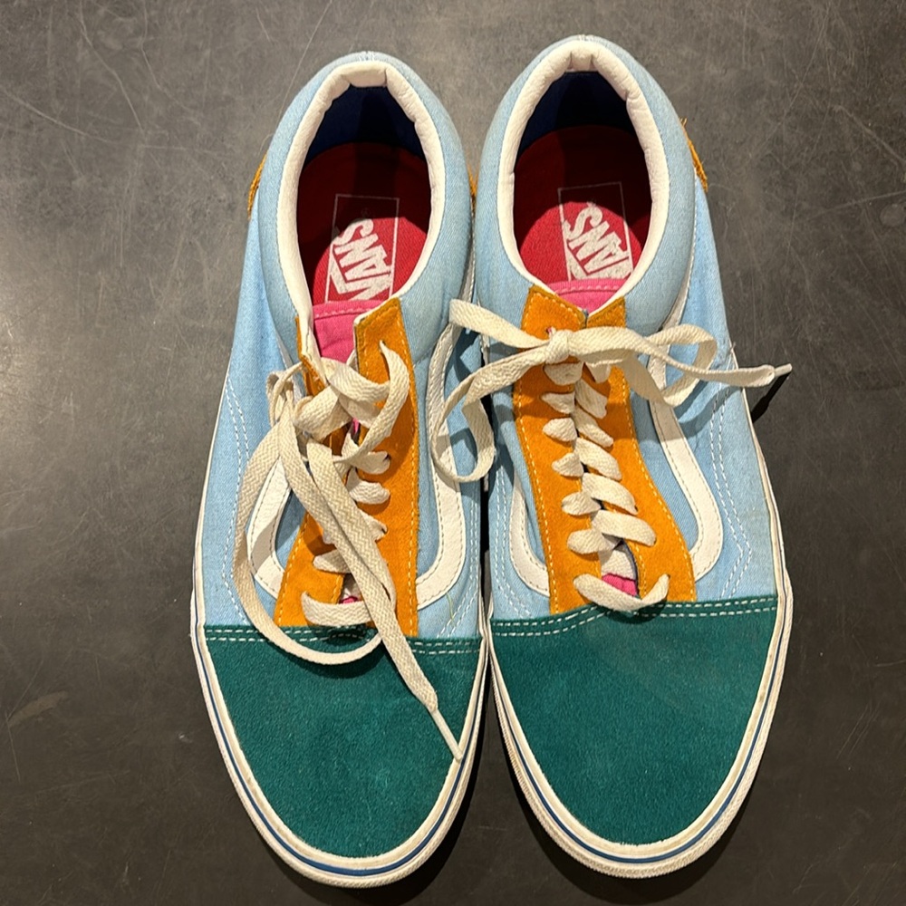 Vans multi colored suede sport low shoe